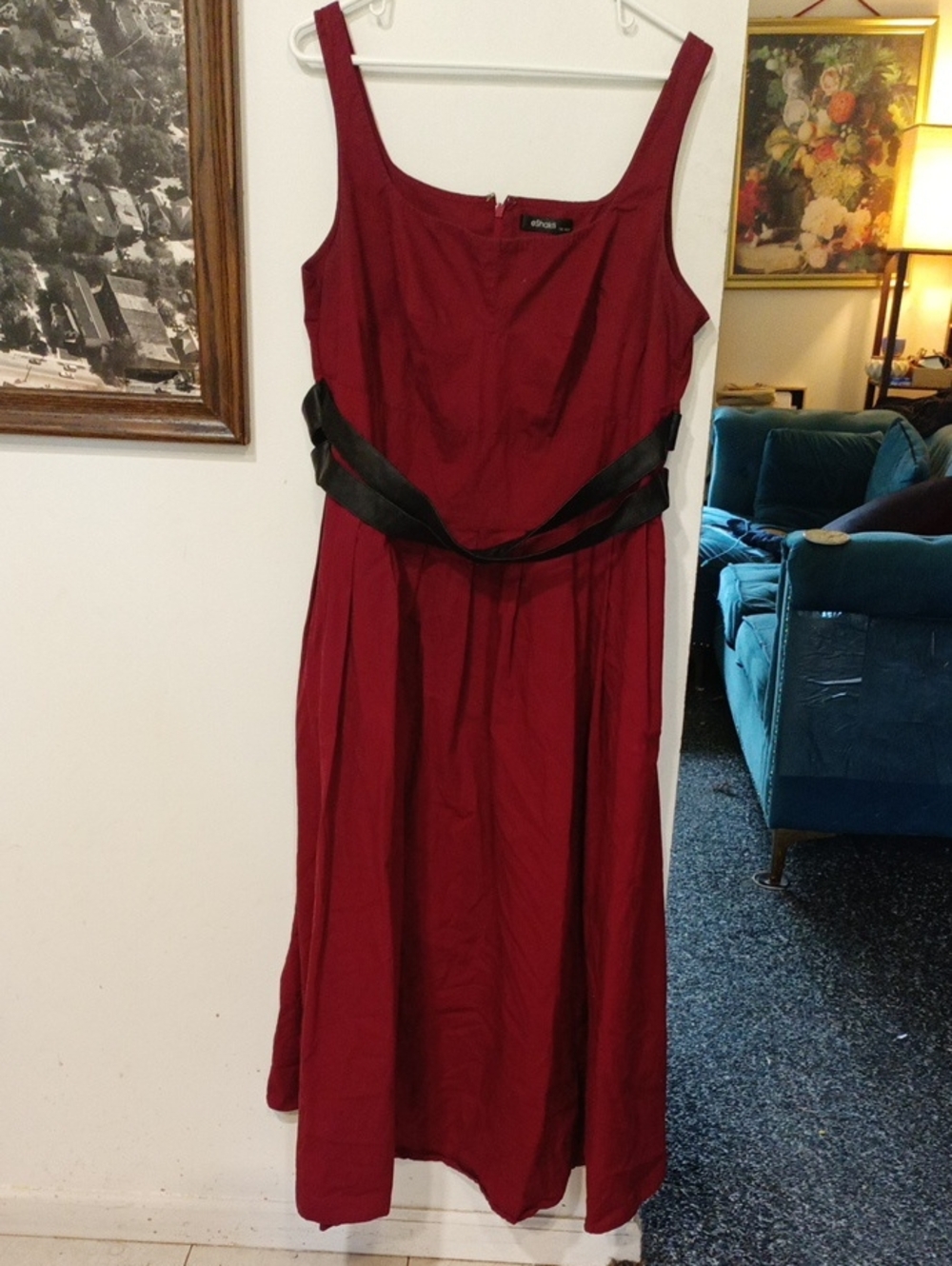 eshakti Burgundy Midi Dress with Black Waist Sash